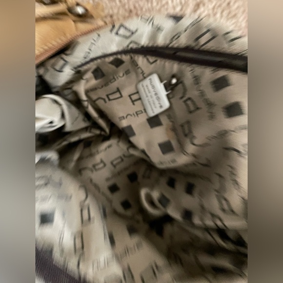 Nouvedive Leather, Carmel Large Purse, Handbag, Satchel beautiful silver accents - Picture 8 of 16